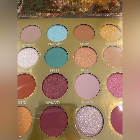 Doja Cat Eye Shadow Palette Limited Edition - Picture 12 of 14